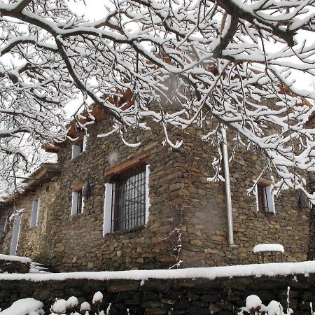 La Casa Del Nogal Villa Гехар-Сиера Екстериор снимка